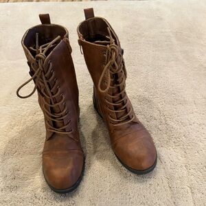 Brown Vegan Lace-Up Women's Boots Size 8